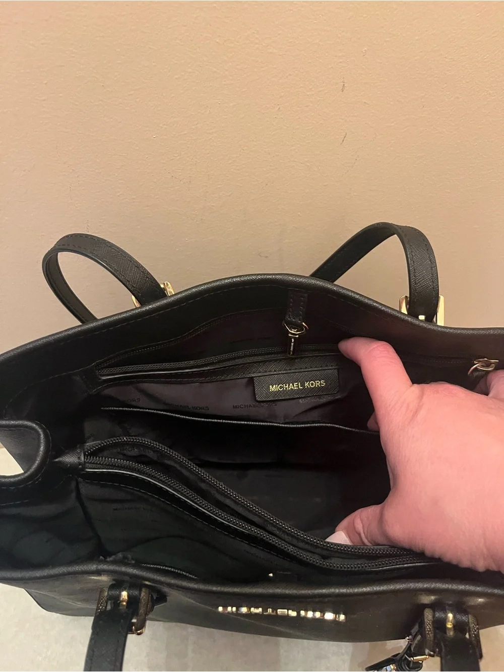 Michael Kors tote